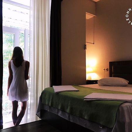 טביליסי Aleon Hotel מראה חיצוני תמונה