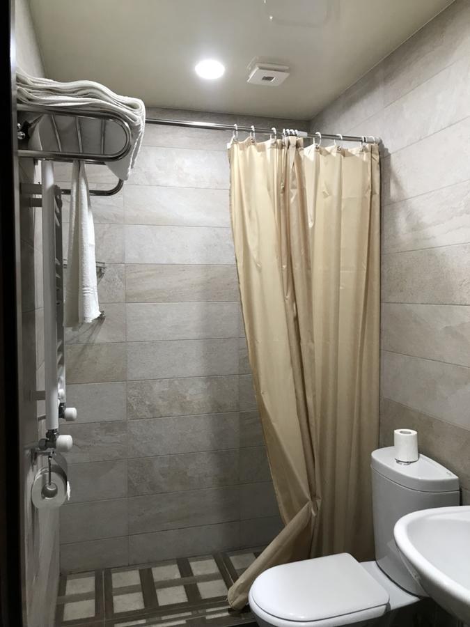 טביליסי Aleon Hotel מראה חיצוני תמונה